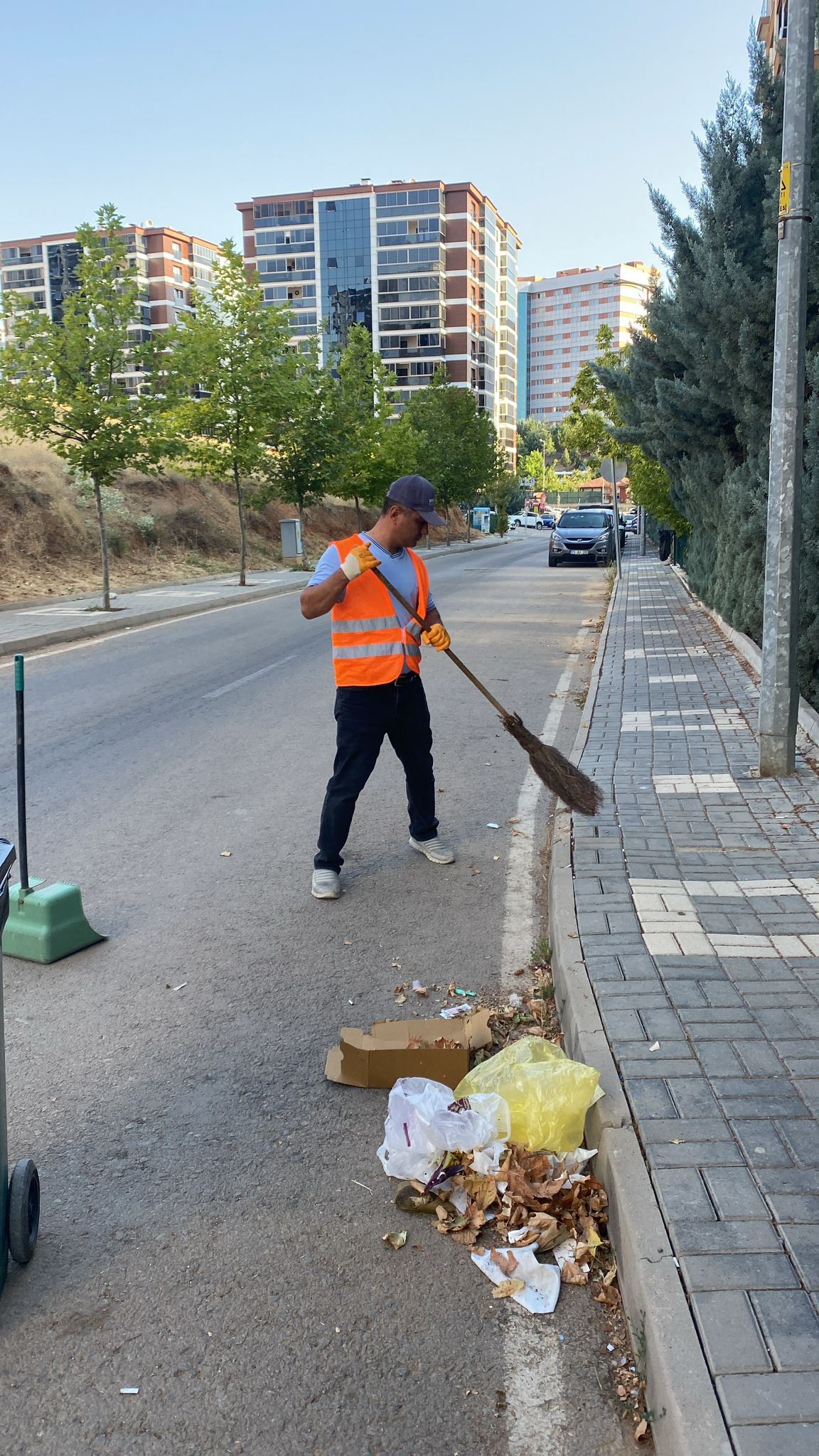 ilcemizin-dort-bir-yaninda-calismalarimizi-titizlikle-surduruyoruz